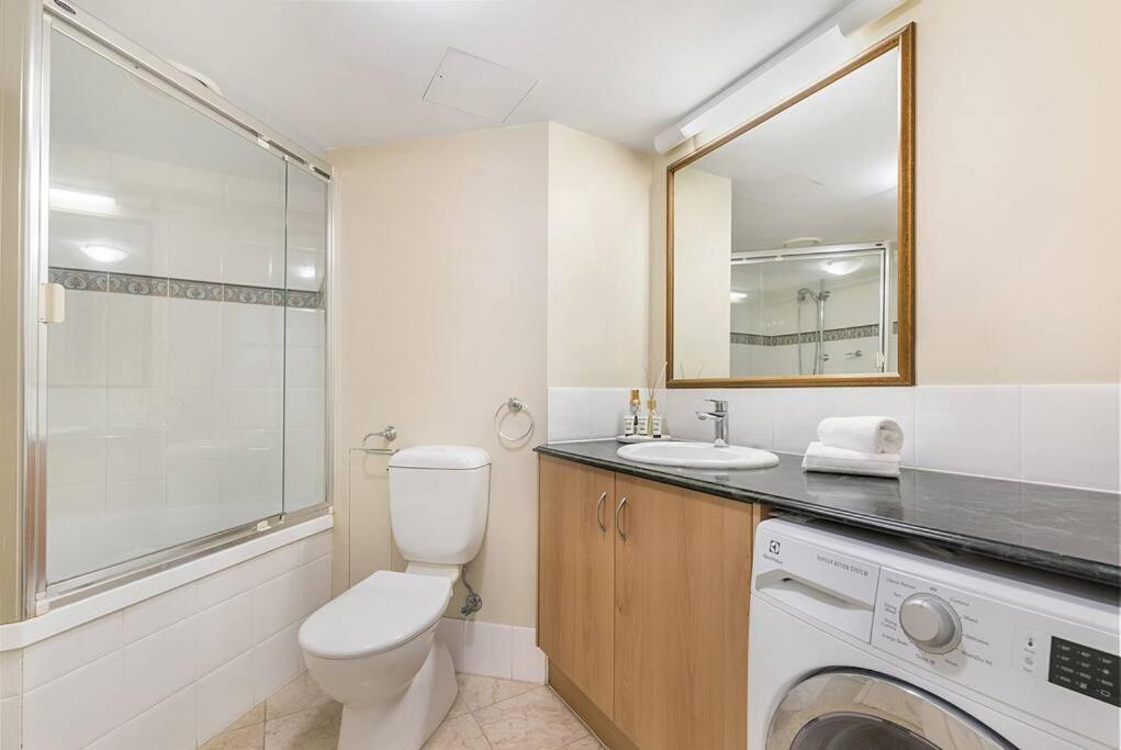 Landmark Resort - Private Apartment Mooloolaba Luaran gambar