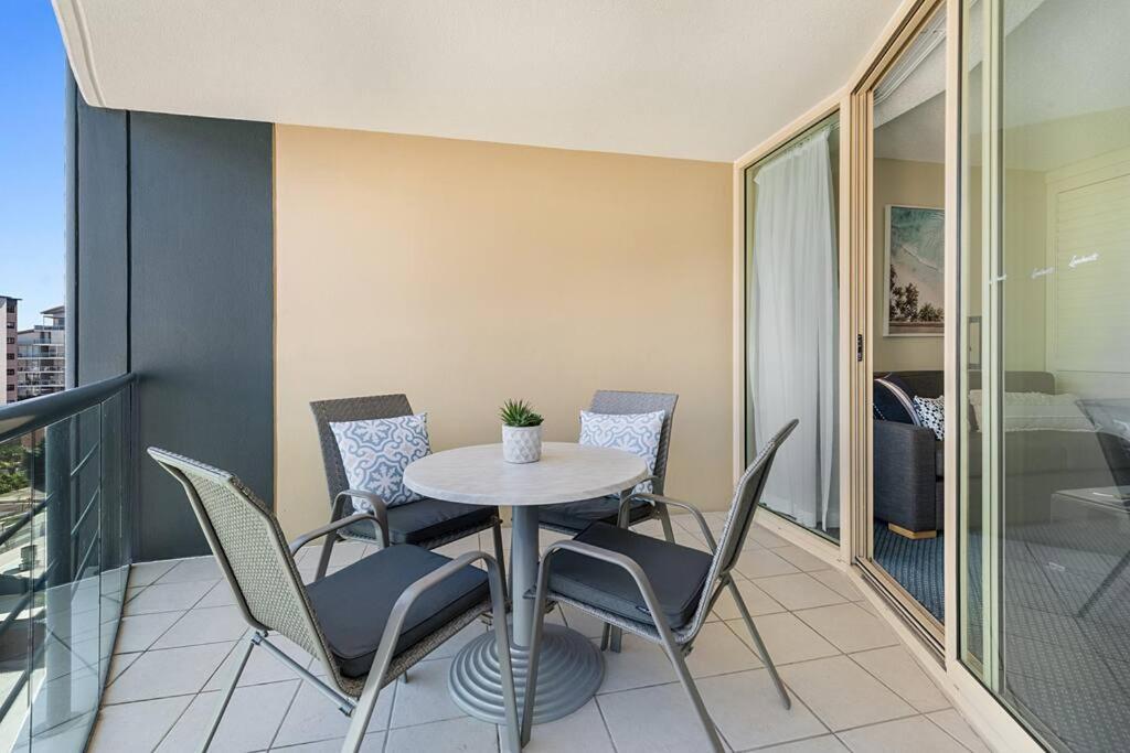 Landmark Resort - Private Apartment Mooloolaba Luaran gambar