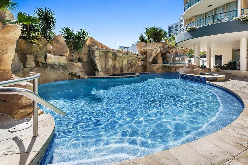 Landmark Resort - Private Apartment Mooloolaba Luaran gambar